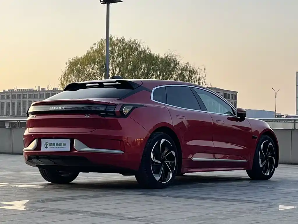 ZEEKR EXTREME KRYPTON 001