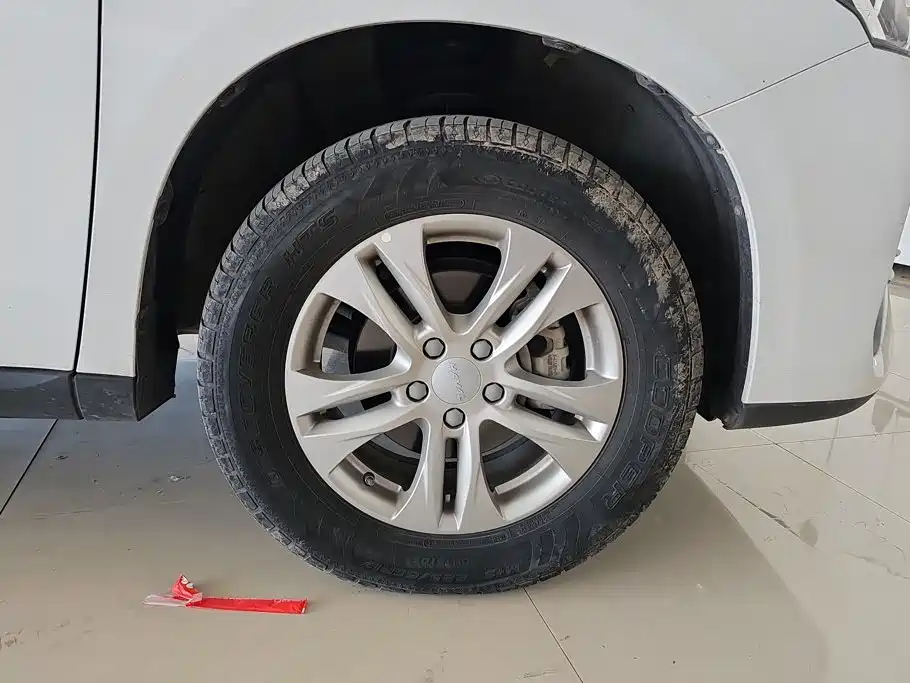 Haval M6 — миниатюра 6