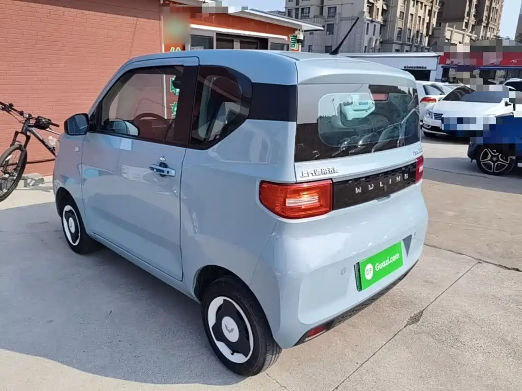 Wuling MINIEV — миниатюра 5