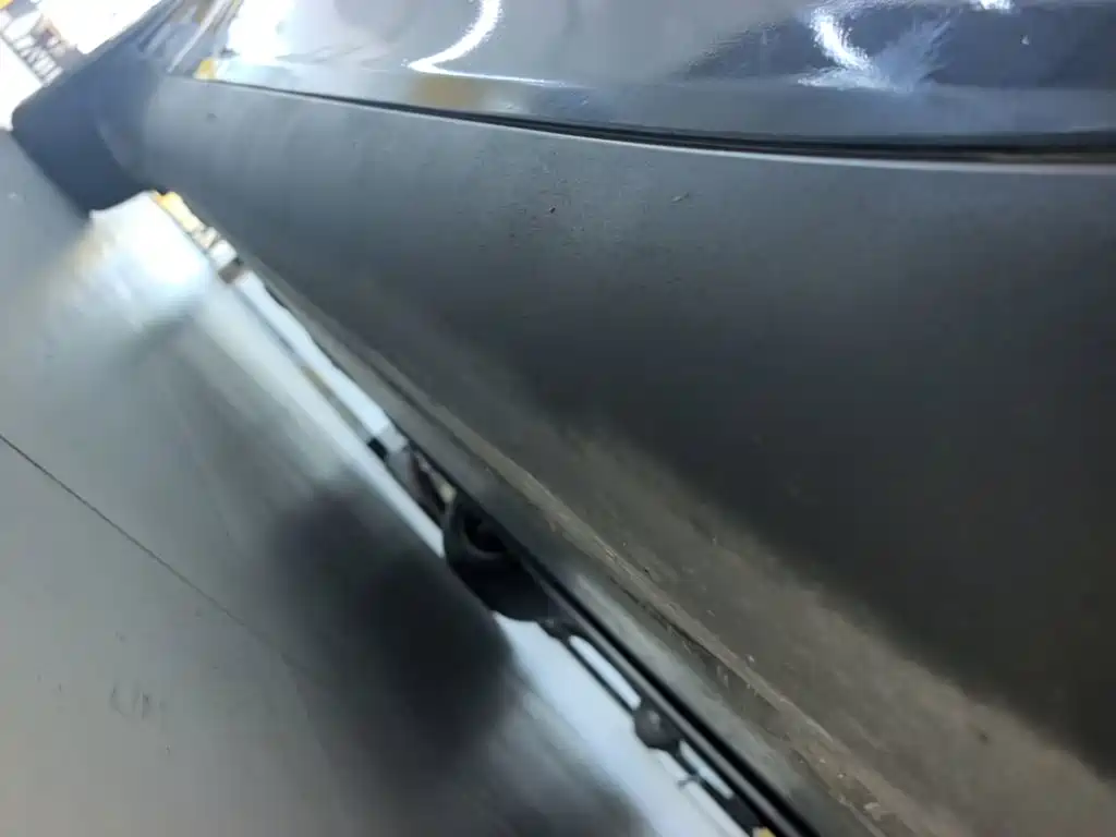 Tesla Model Y — миниатюра 21