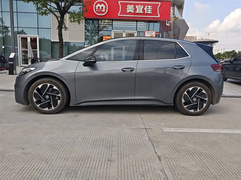Volkswagen ID.3 — миниатюра 3
