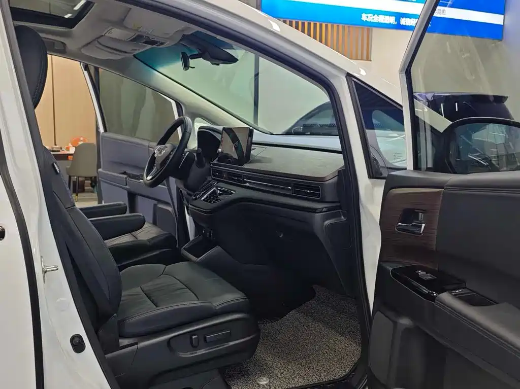Honda Odyssey — миниатюра 8
