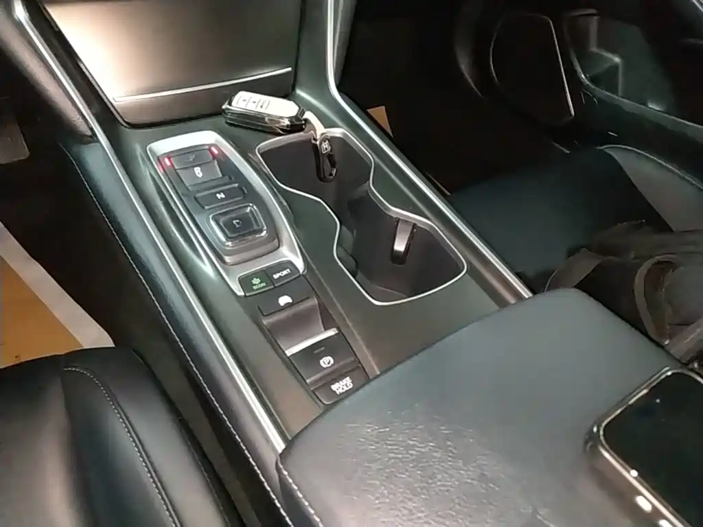 Honda Accord — миниатюра 14