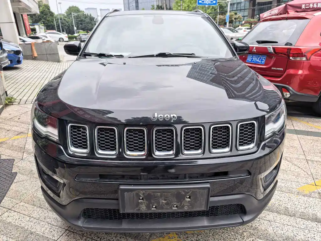 Jeep Compass — миниатюра 4