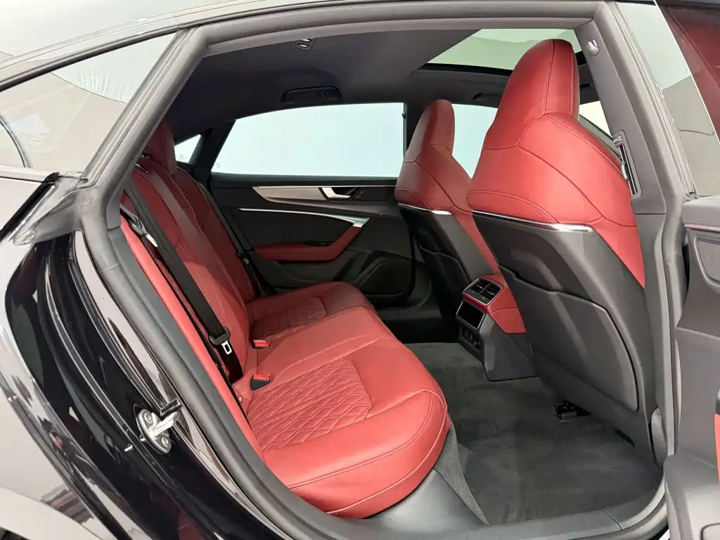 Audi A7L — миниатюра 26