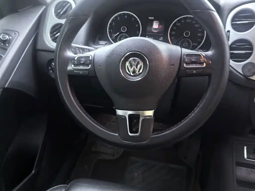 Volkswagen Tiguan — миниатюра 15