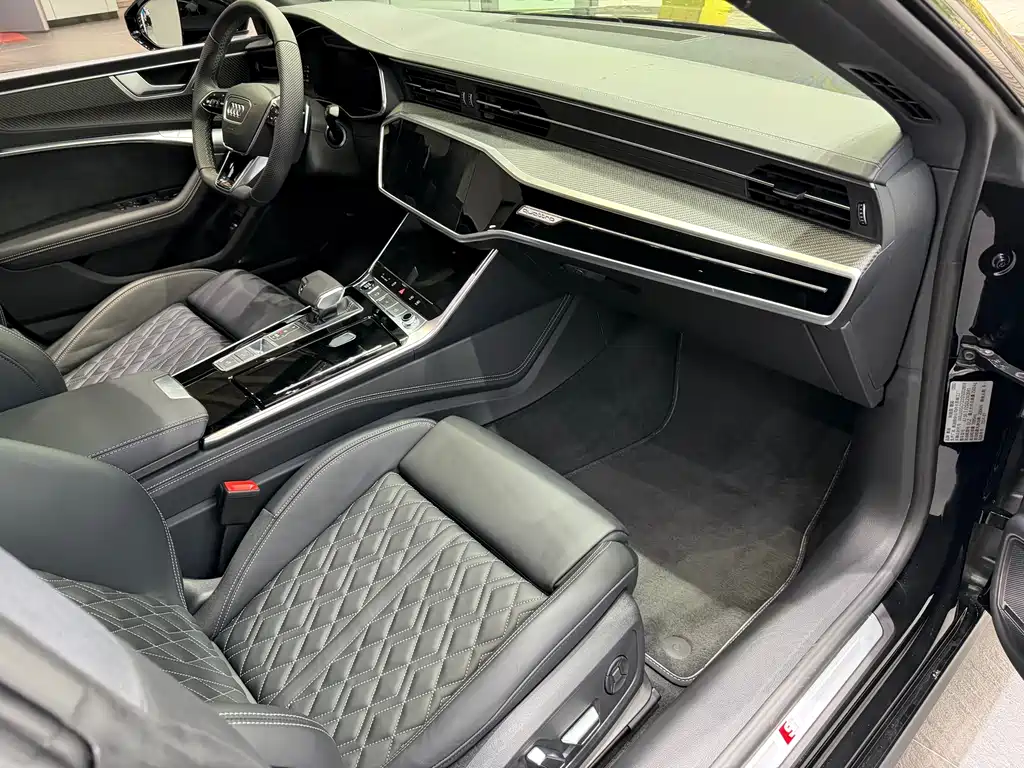 Audi A7 2025 55 TFSI quattro Premium