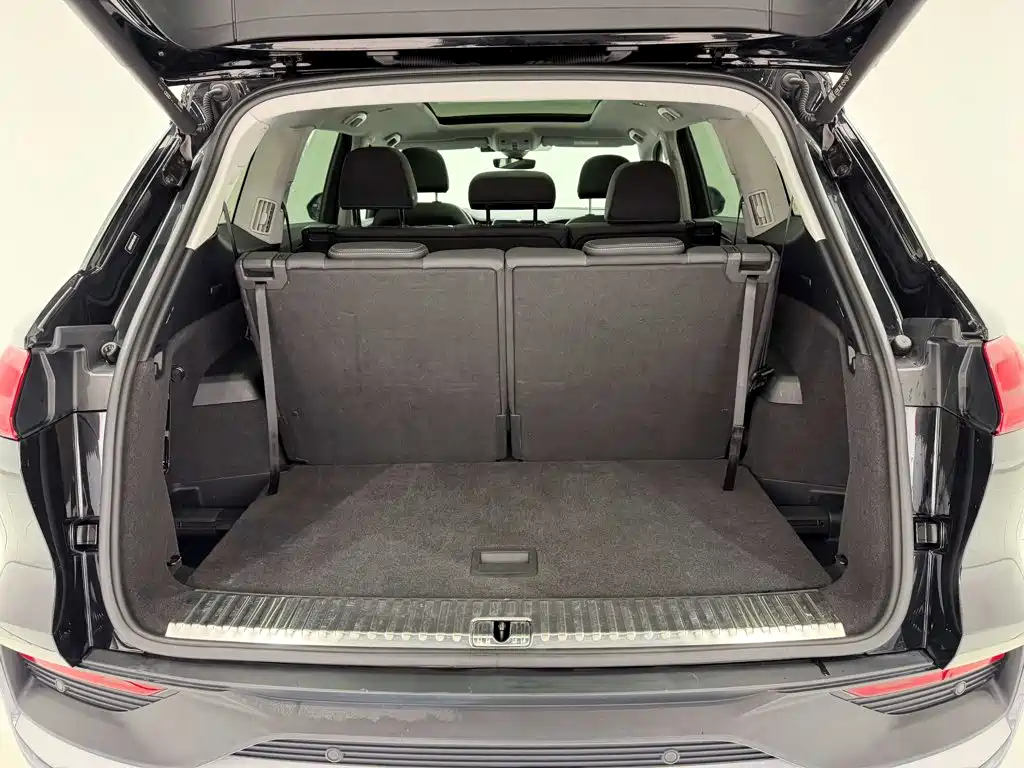 Audi Q6 — миниатюра 29