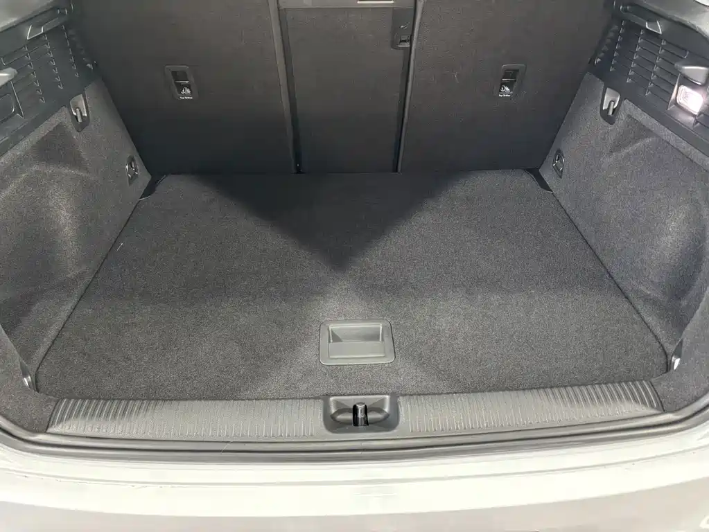Audi Q2L — миниатюра 16