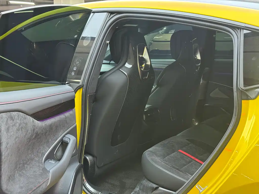 XIAOMI CAR XIAOMI SU7 ULTRA