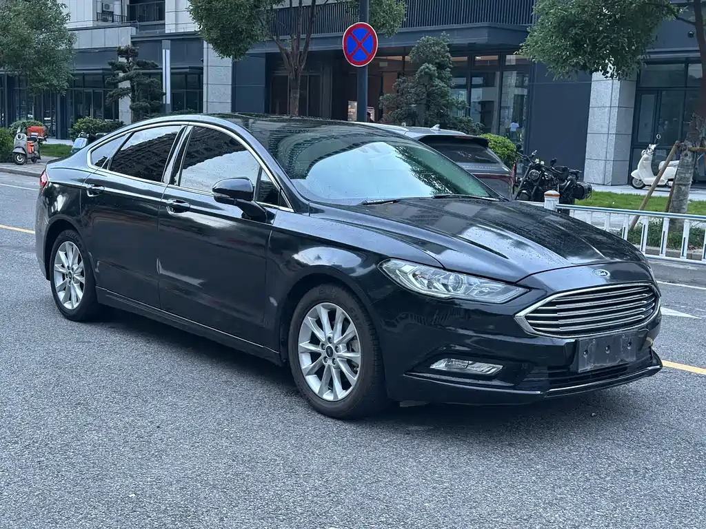 Ford Mondeo — миниатюра 3
