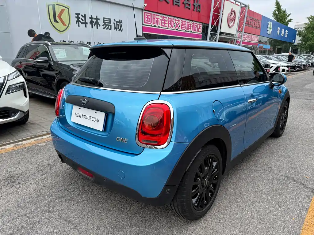 MINI Mini — миниатюра 6