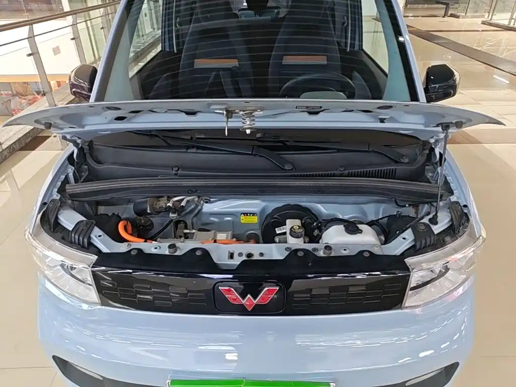 Wuling MINIEV — миниатюра 20