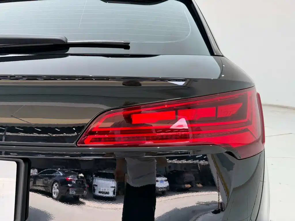 Audi SQ5 — миниатюра 10