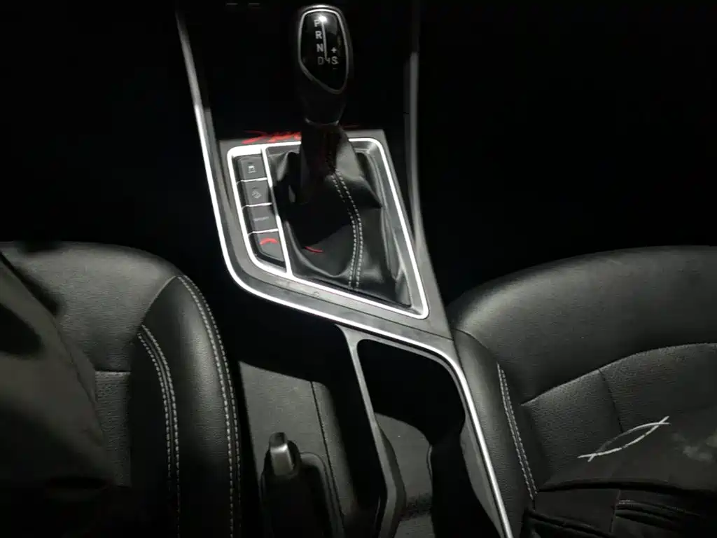 Geely Vision X3 — миниатюра 14