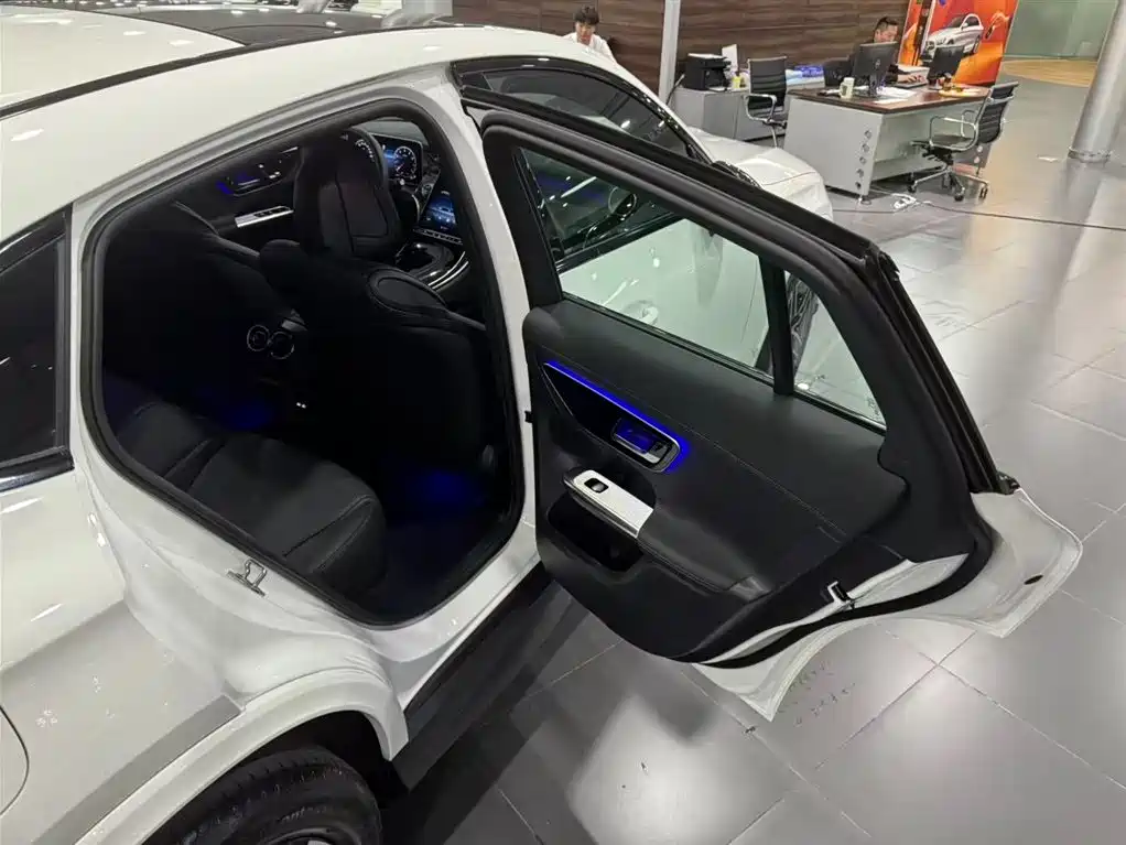 Mercedes-Benz GLC Coupe — миниатюра 13
