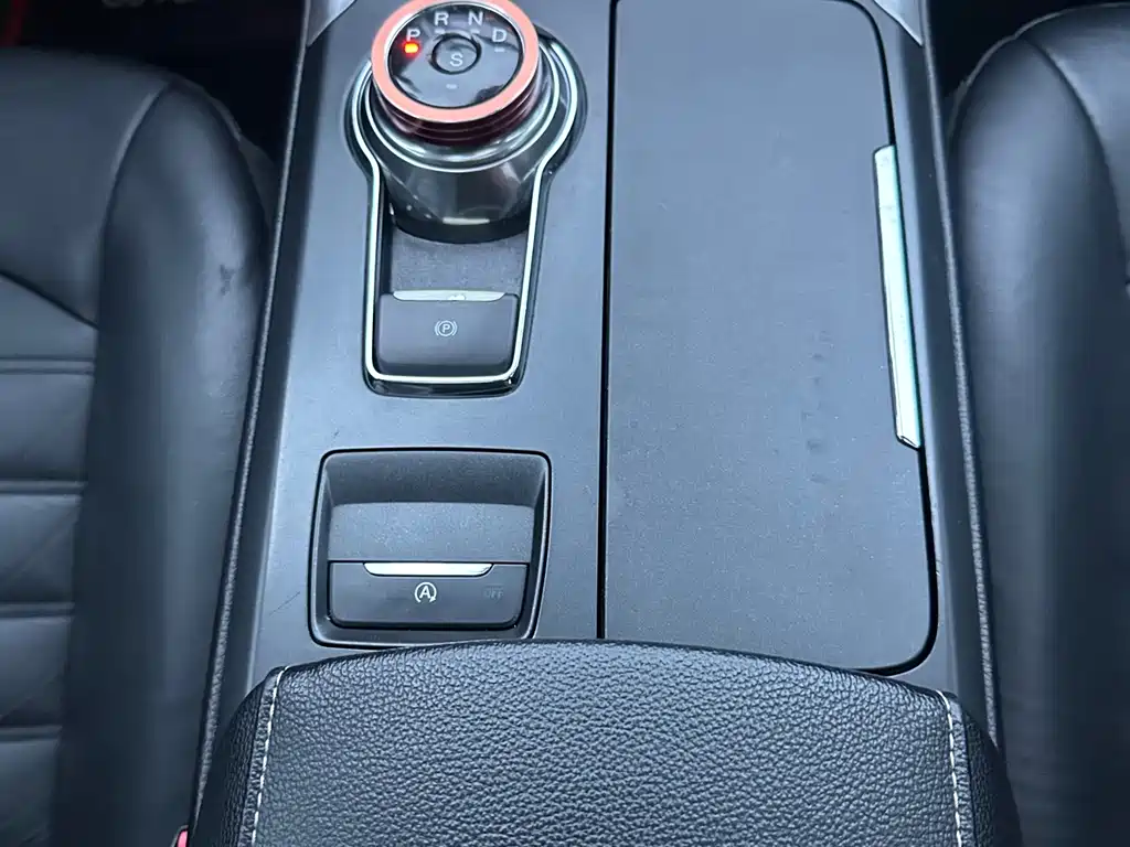 Ford Mondeo — миниатюра 15