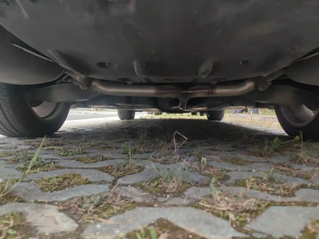 Toyota Camry — миниатюра 23