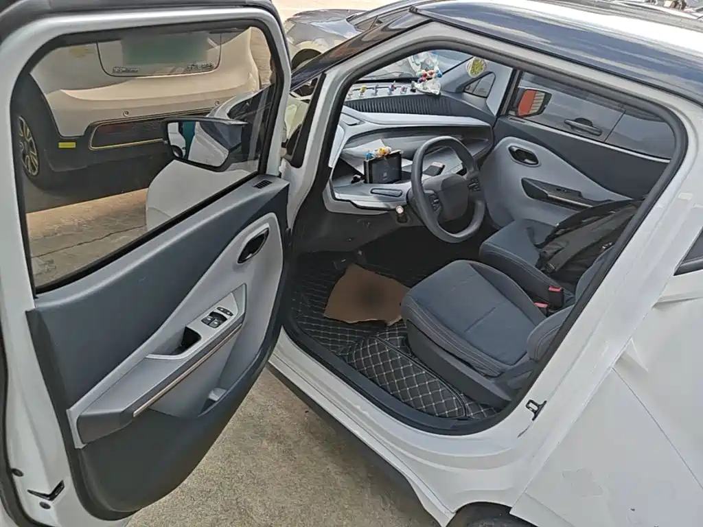 Wuling Nano EV — миниатюра 16