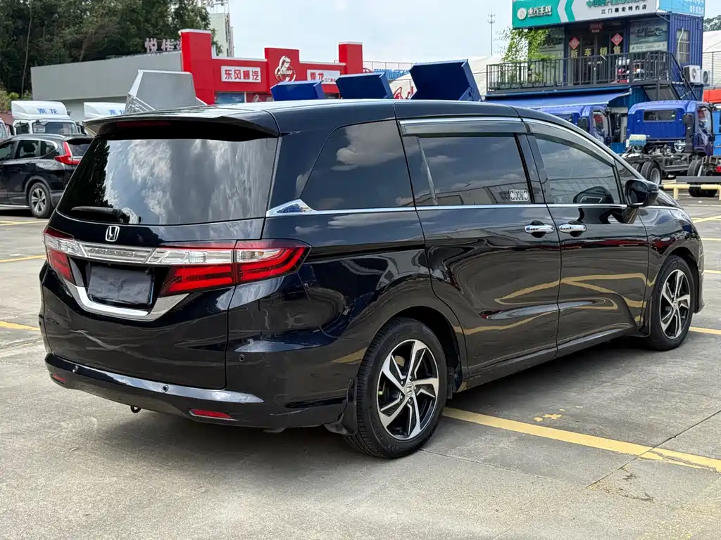 Honda Odyssey — миниатюра 5