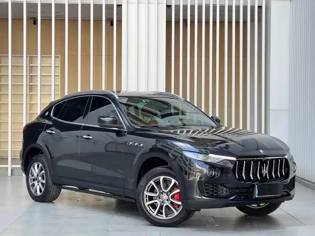 Maserati Levante — миниатюра 3