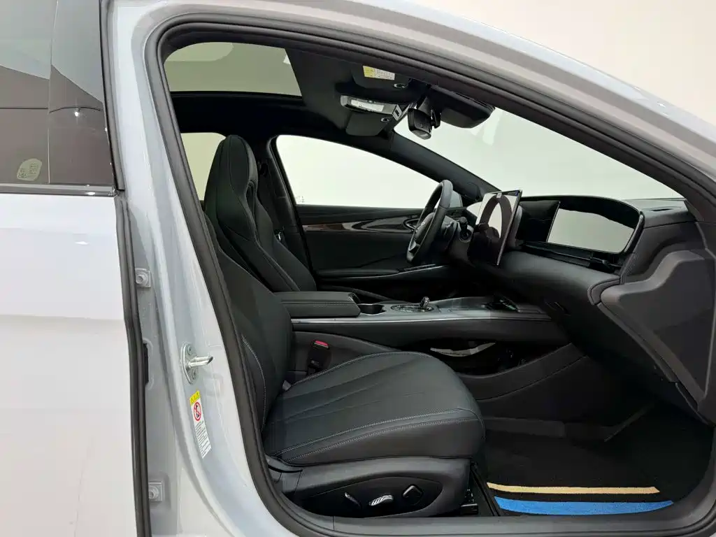 BYD Seal — миниатюра 13