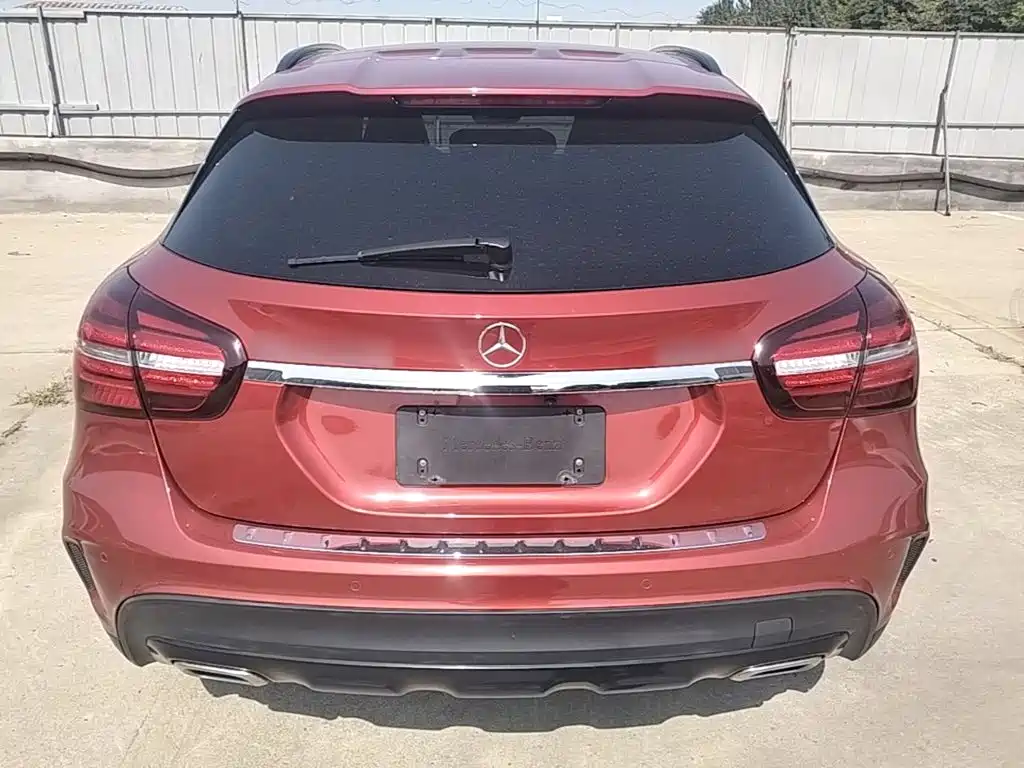 Mercedes-Benz GLA — миниатюра 6