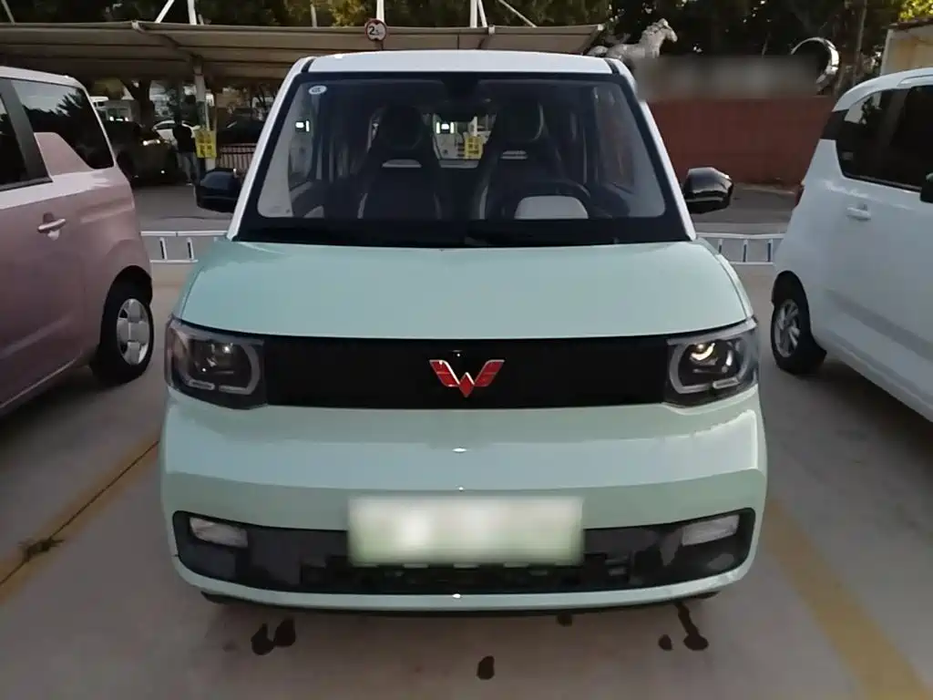 Wuling MINIEV — миниатюра 3