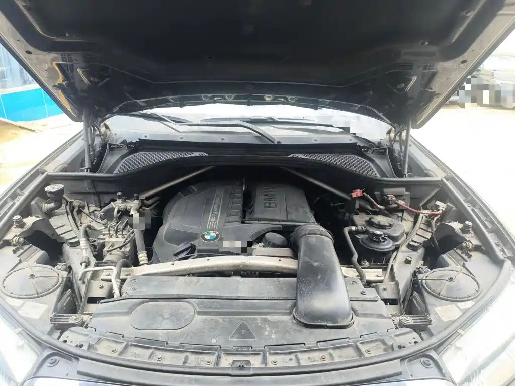 BMW X5 (Import) — миниатюра 16