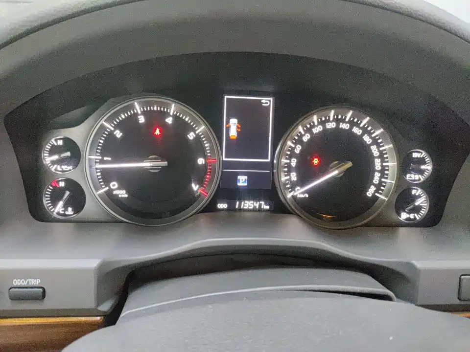 Toyota Land Cruiser — миниатюра 6