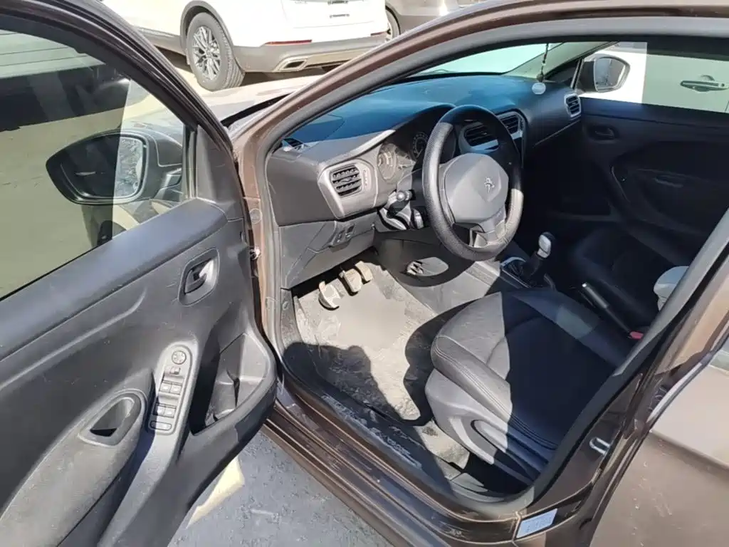 Peugeot 301 — миниатюра 16