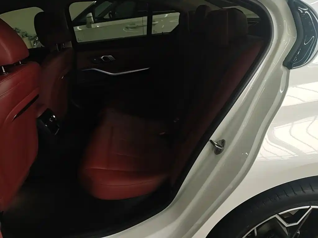 BMW i3 — миниатюра 17