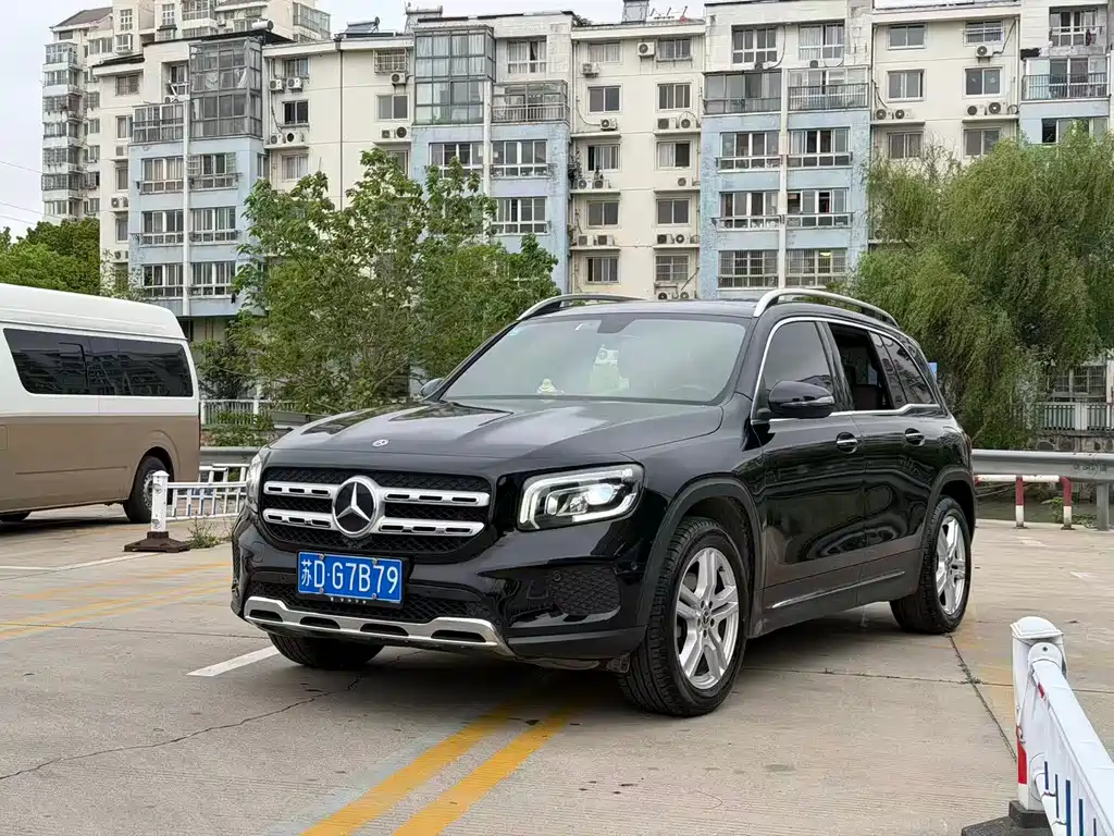 Mercedes-Benz GLB 2020