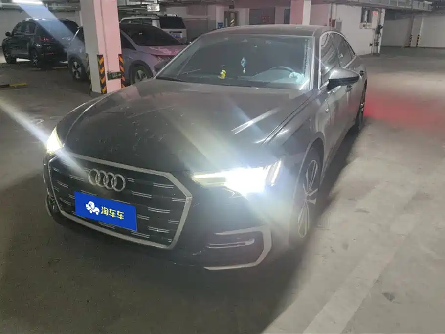 Audi A6L 2022 40 TFSI Luxury