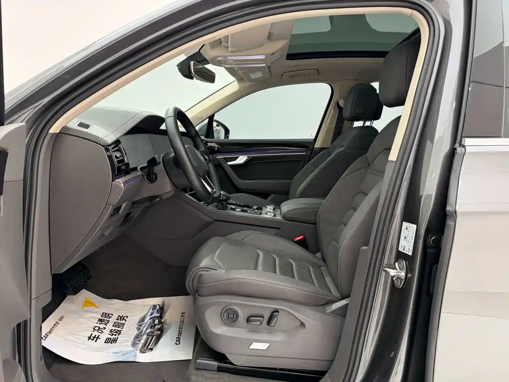 Volkswagen Touareg — миниатюра 17