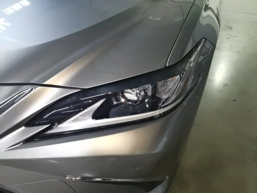 Lexus ES — миниатюра 24