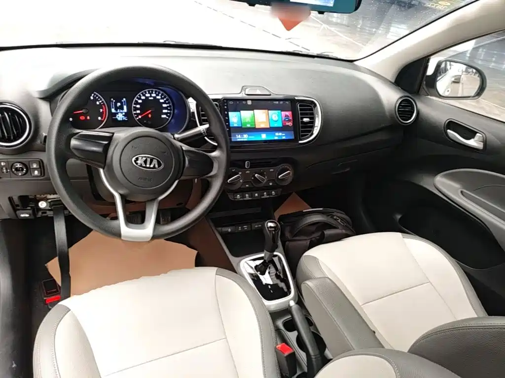 Kia Huanchi — миниатюра 10