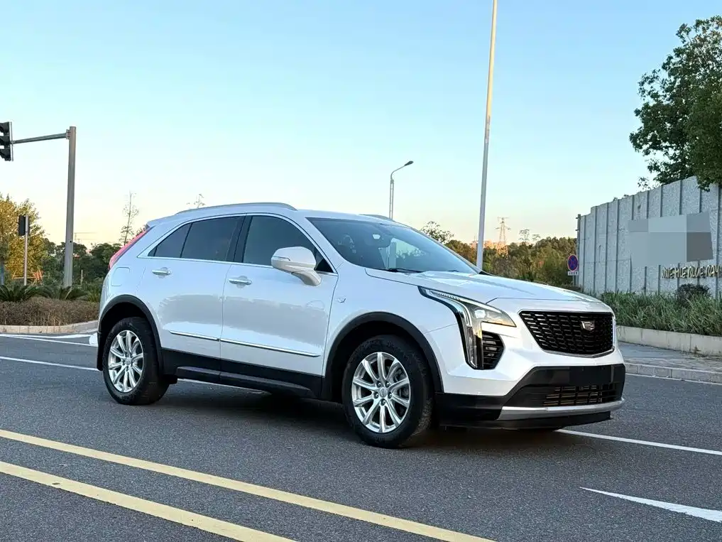 Cadillac XT4 — миниатюра 2