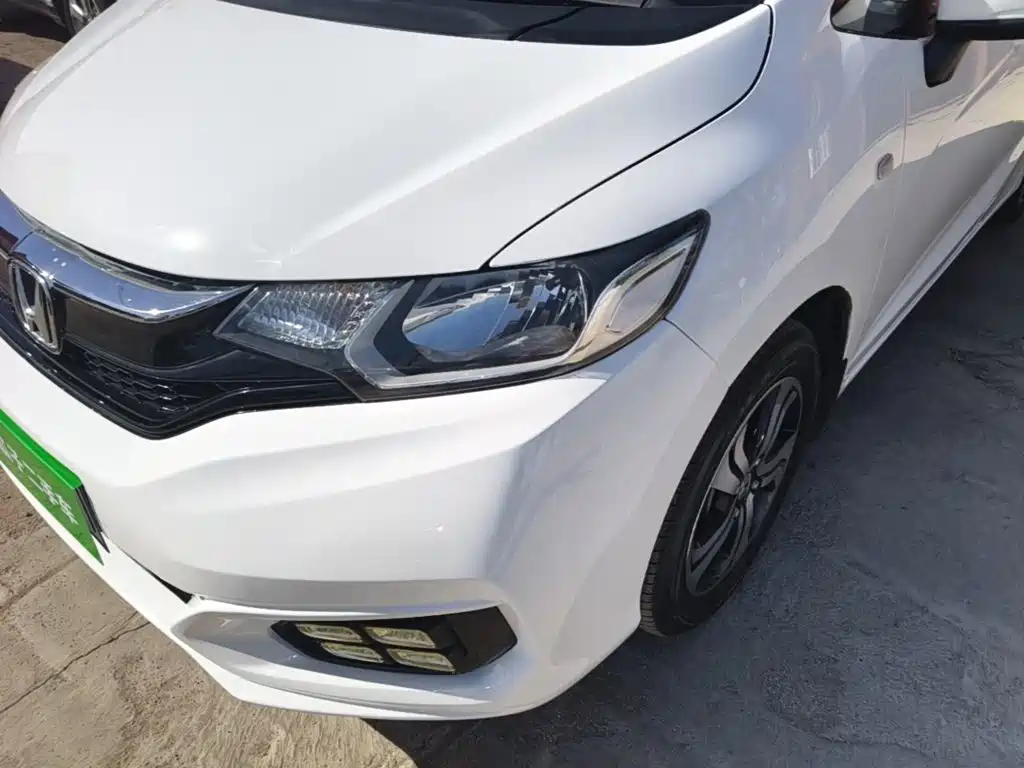 Honda Fit — миниатюра 24