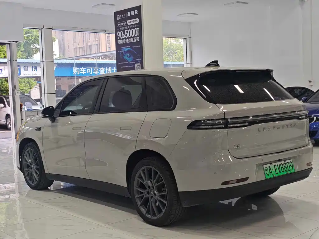 Leapmotor Leapmotor C10 — миниатюра 15