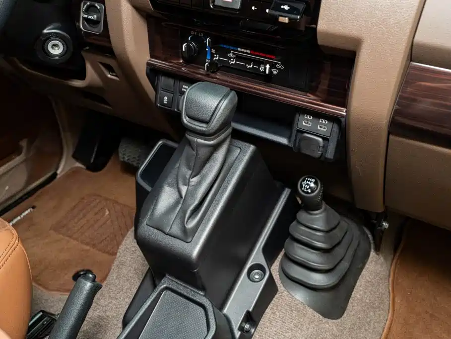 Toyota Land Cruiser — миниатюра 14