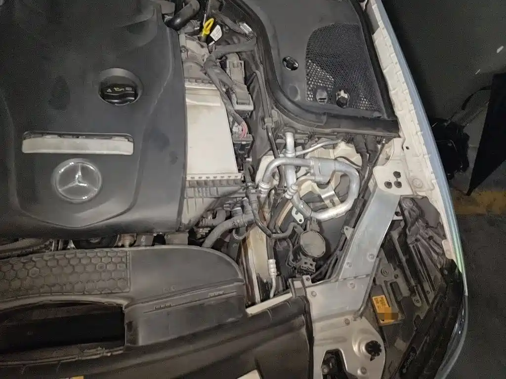 Mercedes-Benz E-Class — миниатюра 22