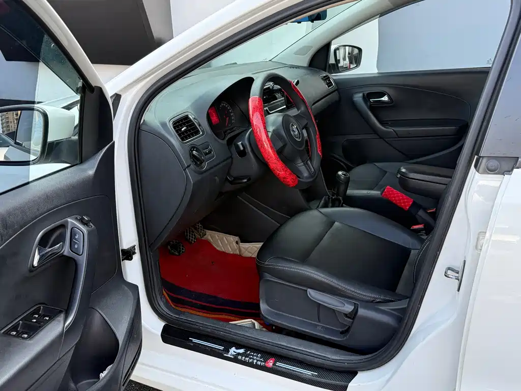 Volkswagen Polo — миниатюра 4