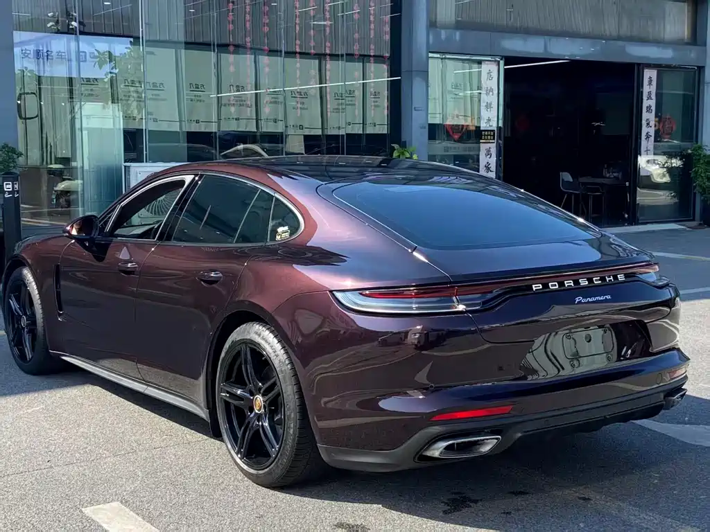 Porsche Panamera — миниатюра 6