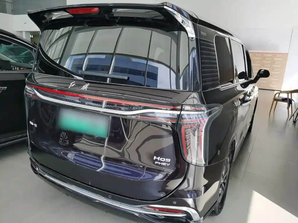 Hongqi Hongqi HQ9 PHEV — миниатюра 7
