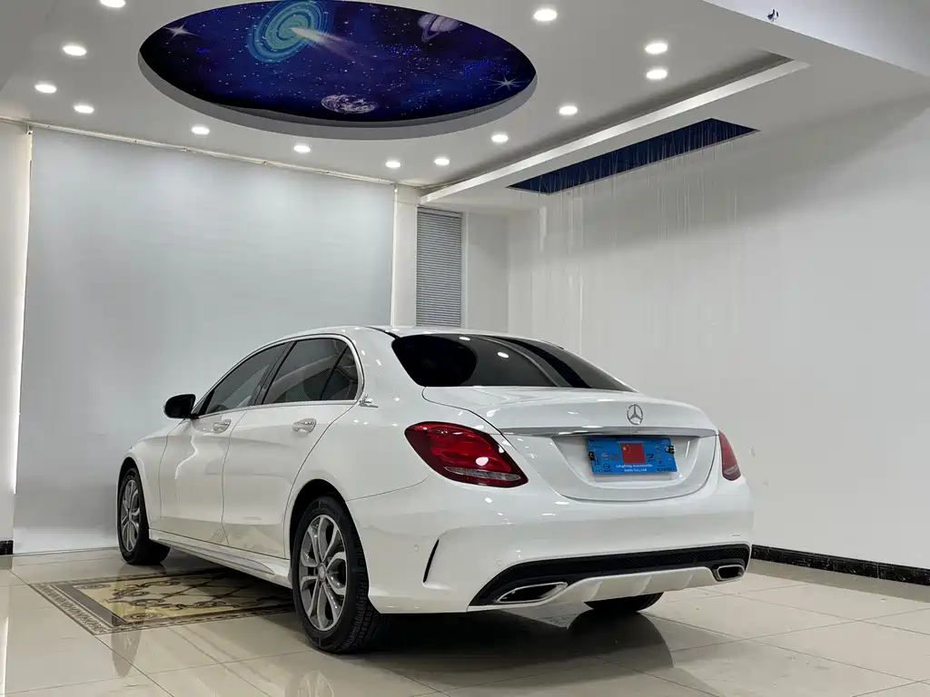 Mercedes-Benz C-Class — миниатюра 19