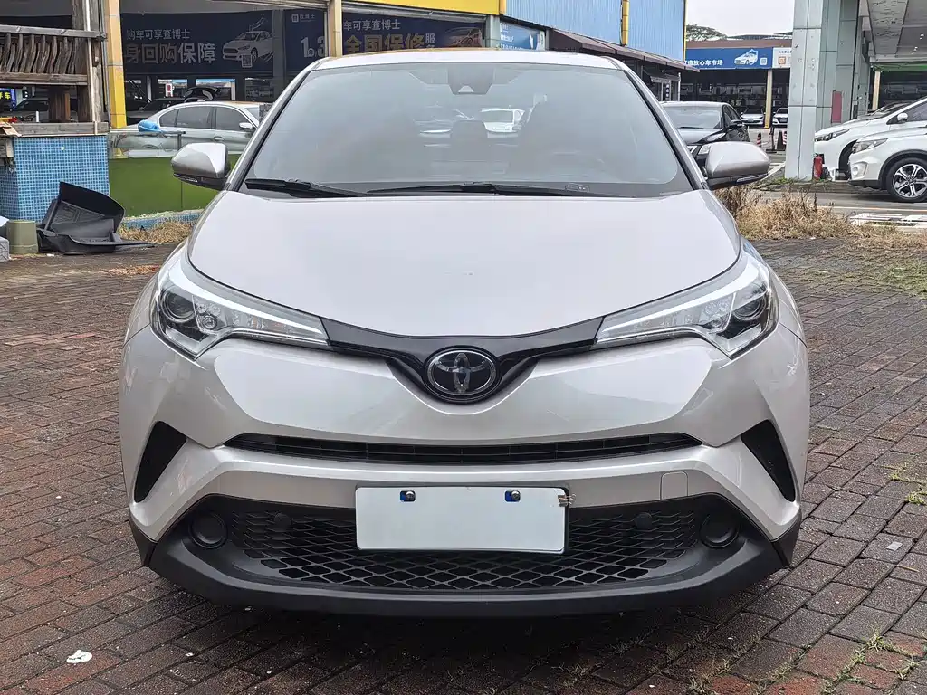 Toyota C-HR — миниатюра 2