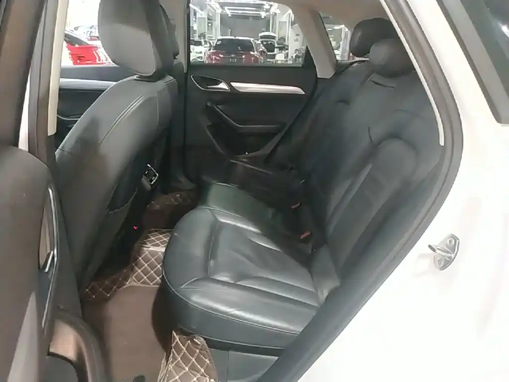 Audi Q3 — миниатюра 17