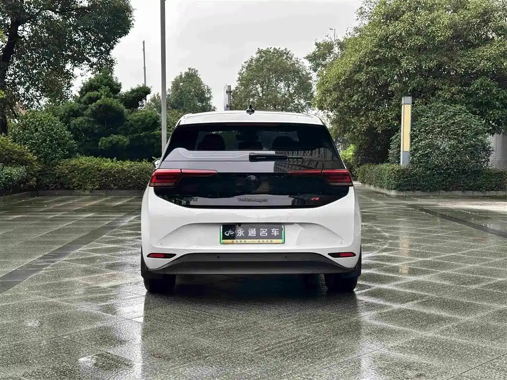 Volkswagen ID.3 — миниатюра 11