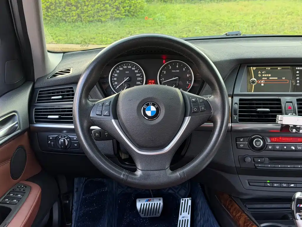 BMW X5 (Import) — миниатюра 10